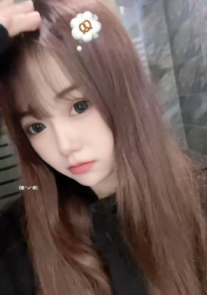 爆乳颜值辣妹玖玖