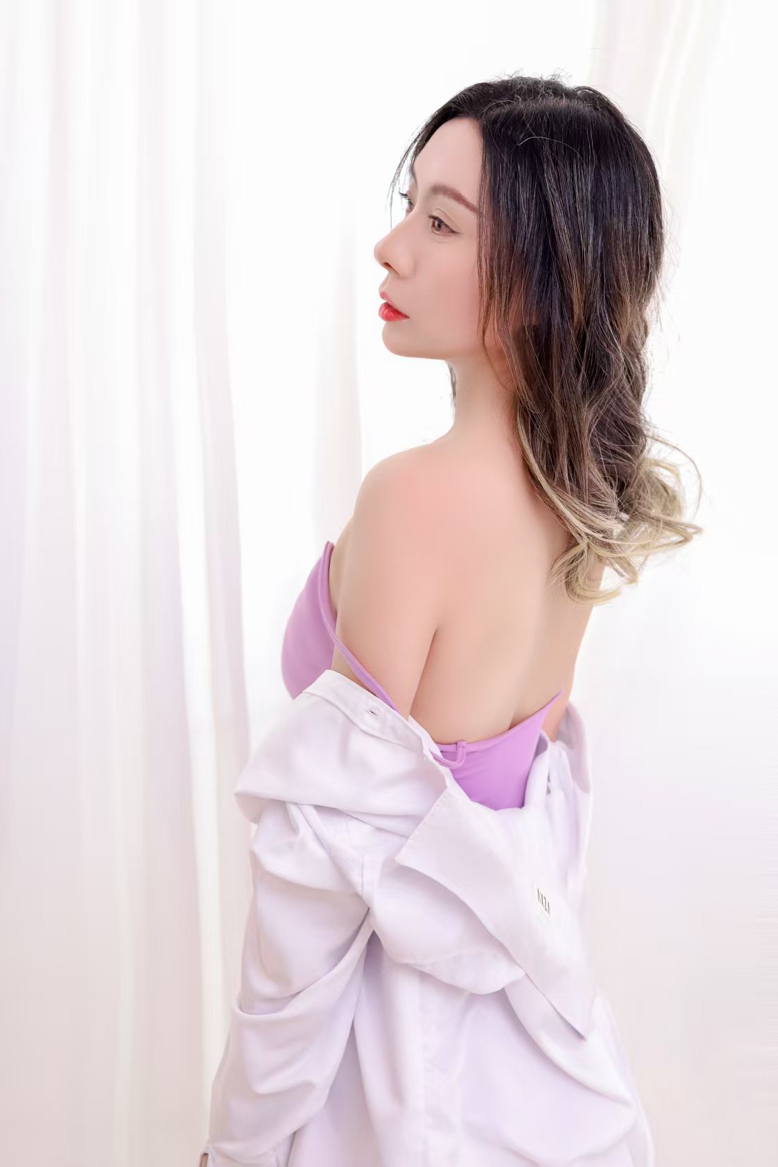 吴中美腿御姐小雪