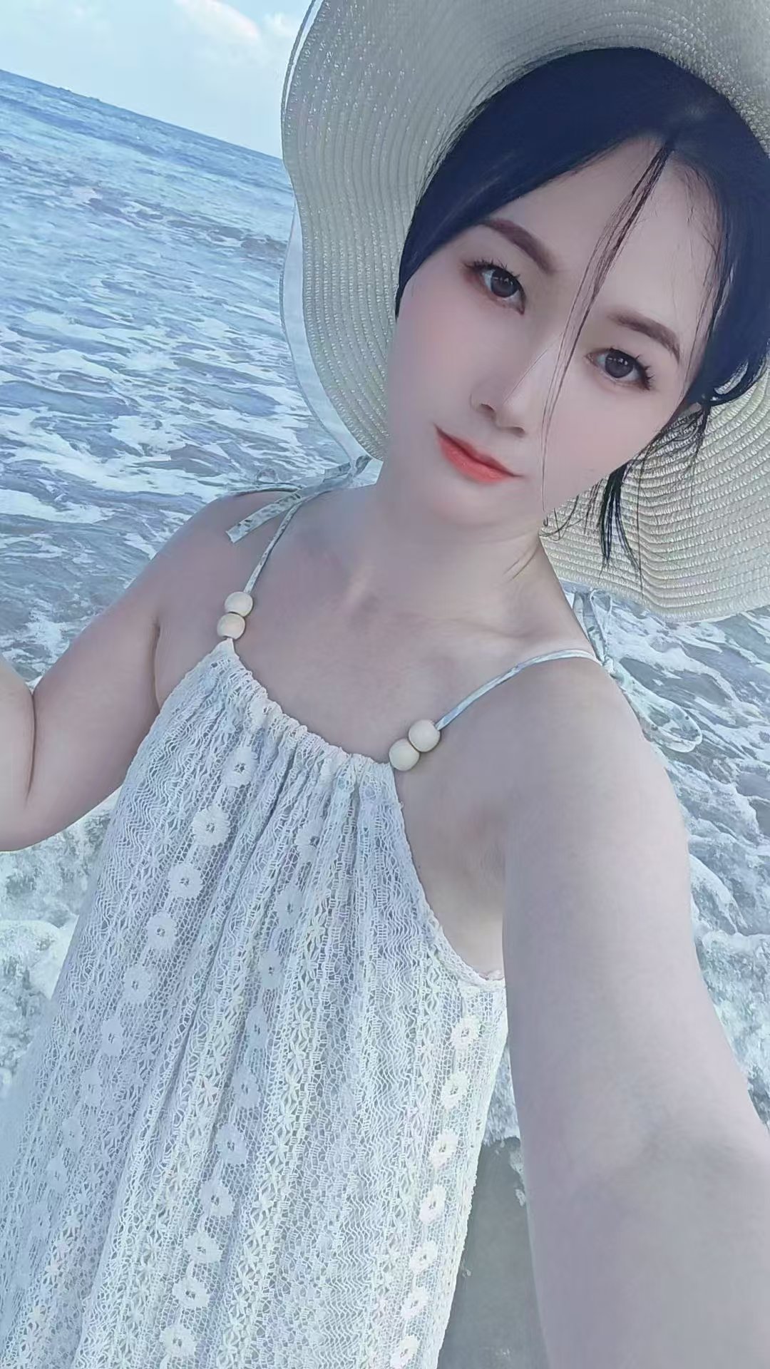 白云情趣辣妹小猫咪