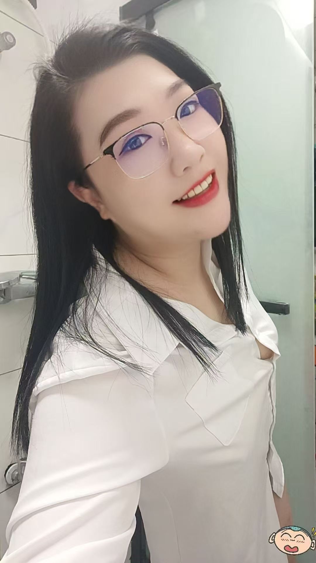 风情眼镜御姐鑫儿