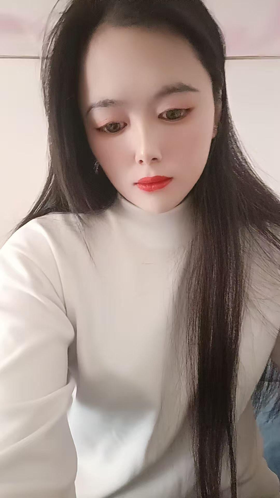 西山娇媚小少妇