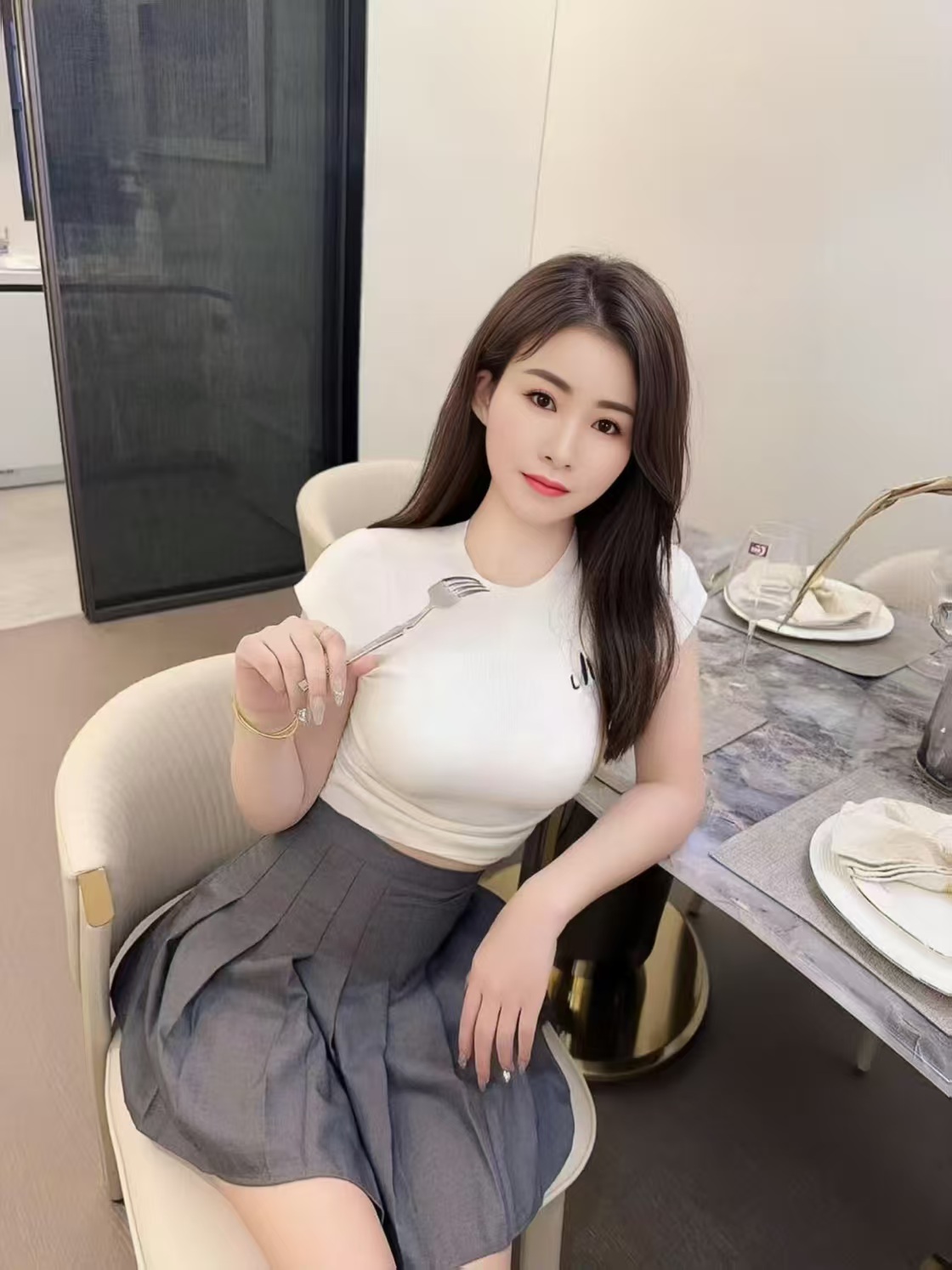 市桥气质甜妹可乐