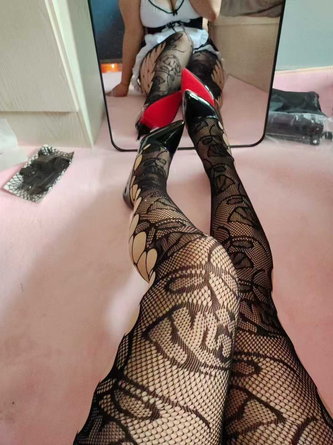 爆乳情趣美妞妹妹