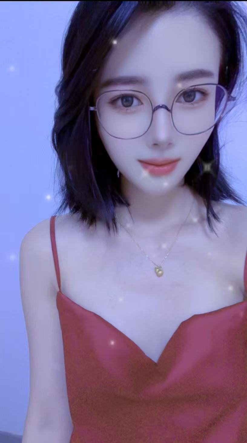 眼镜尤物丝足糖糖