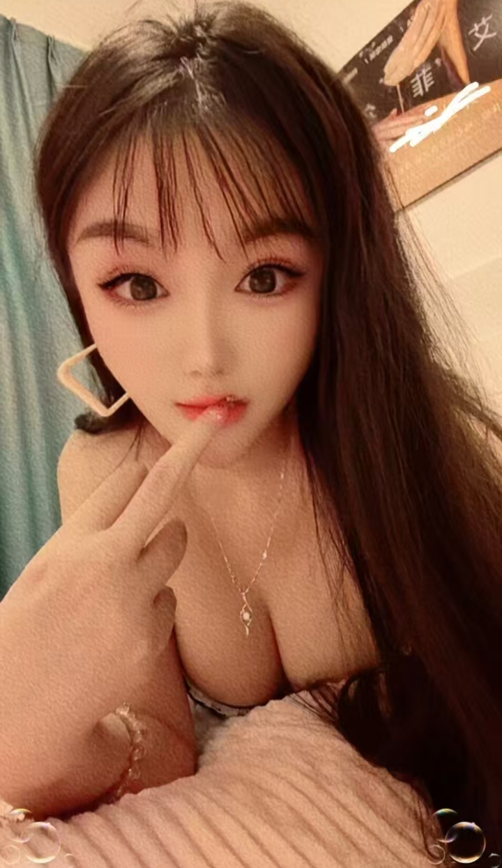 西湖惹火欲女依诺