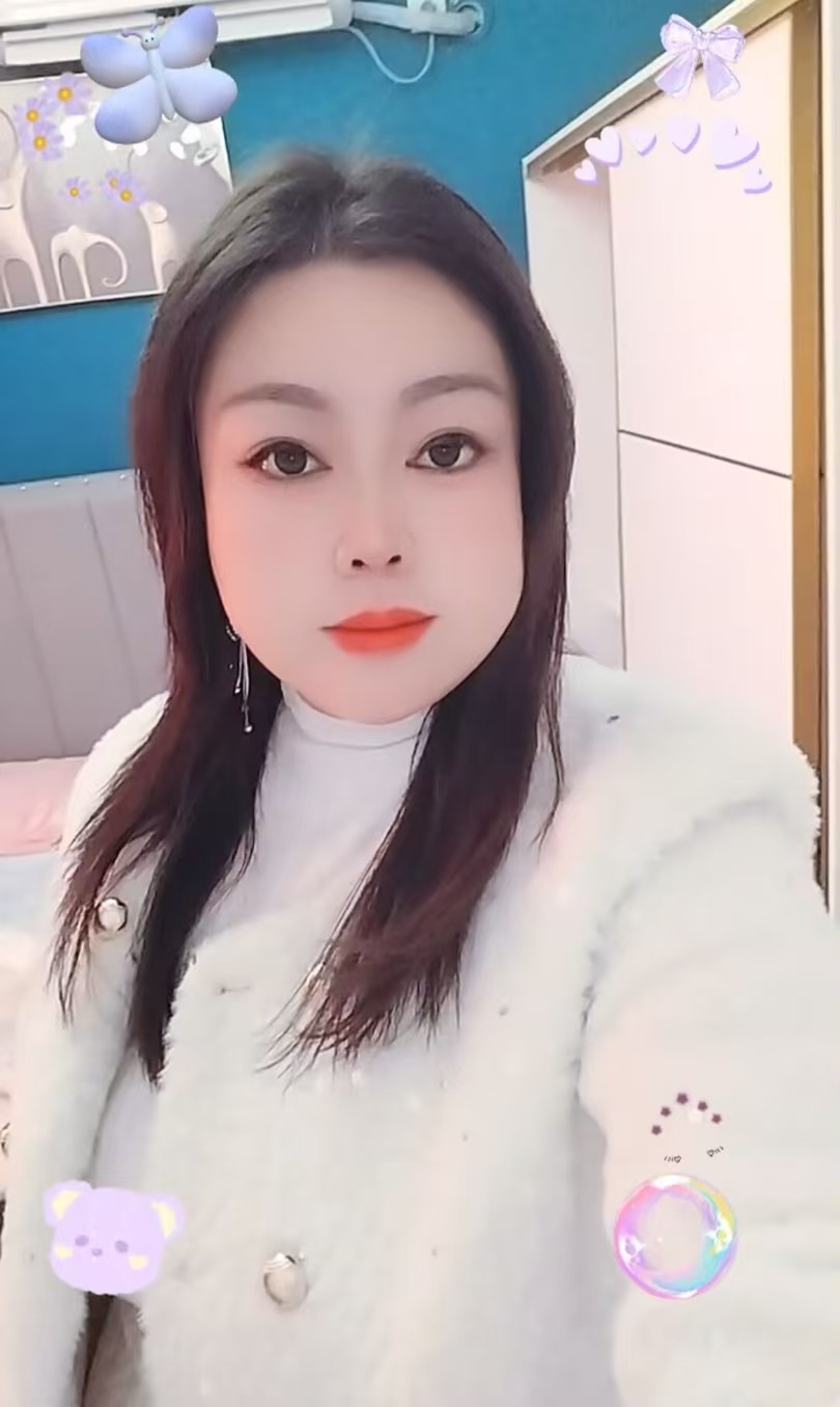 嘉定肉感小少妇艳艳