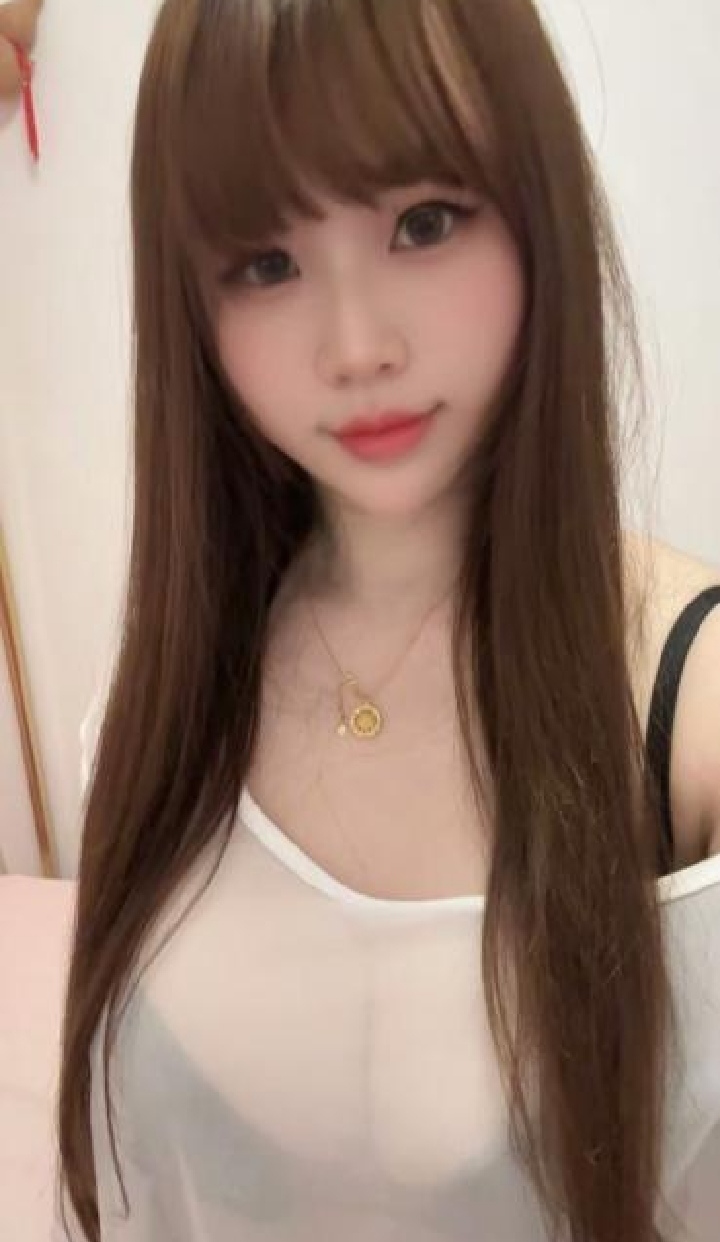 罗湖肥臀卡戴珊Sao琳琳