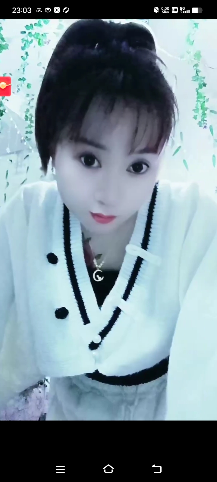 官渡古镇大胸小姐姐