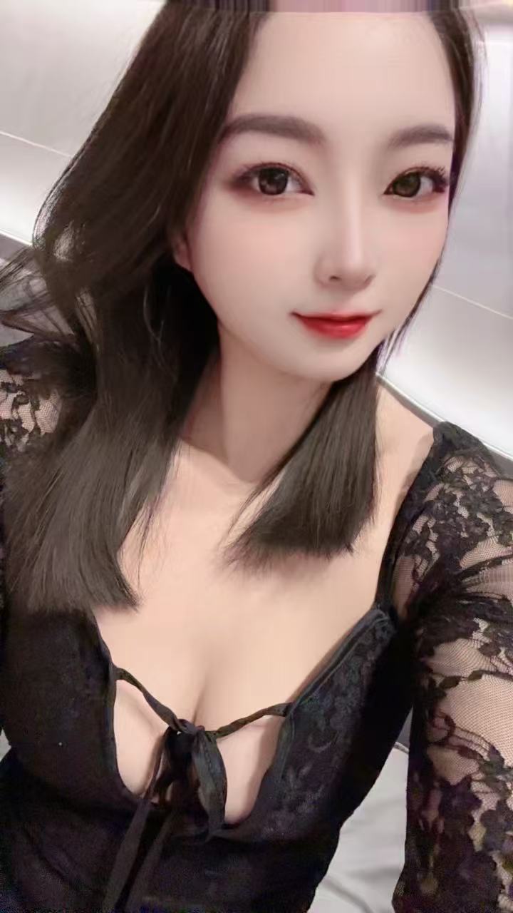 会玩的花样挺多，火力全开