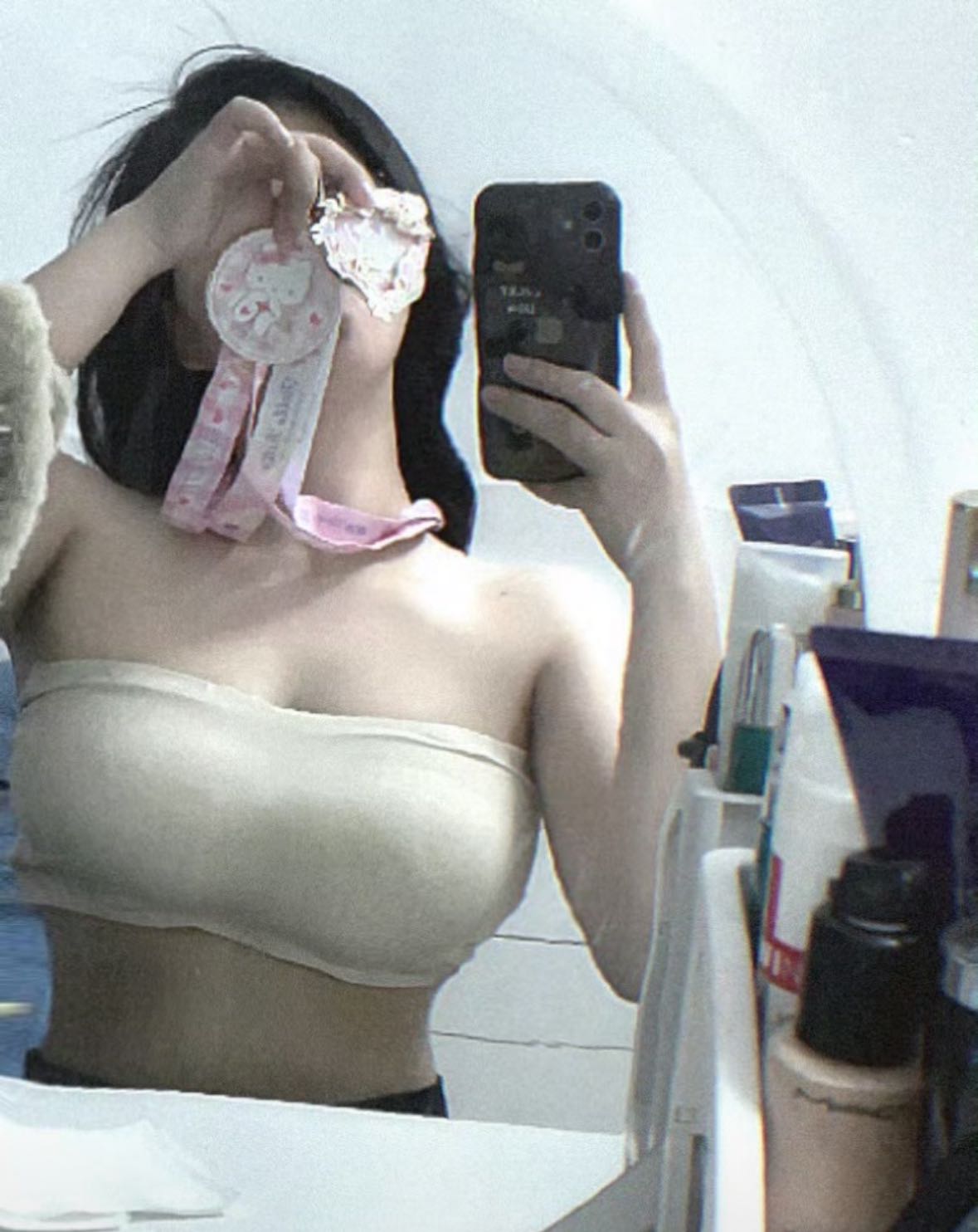 羞答答的小妹妹