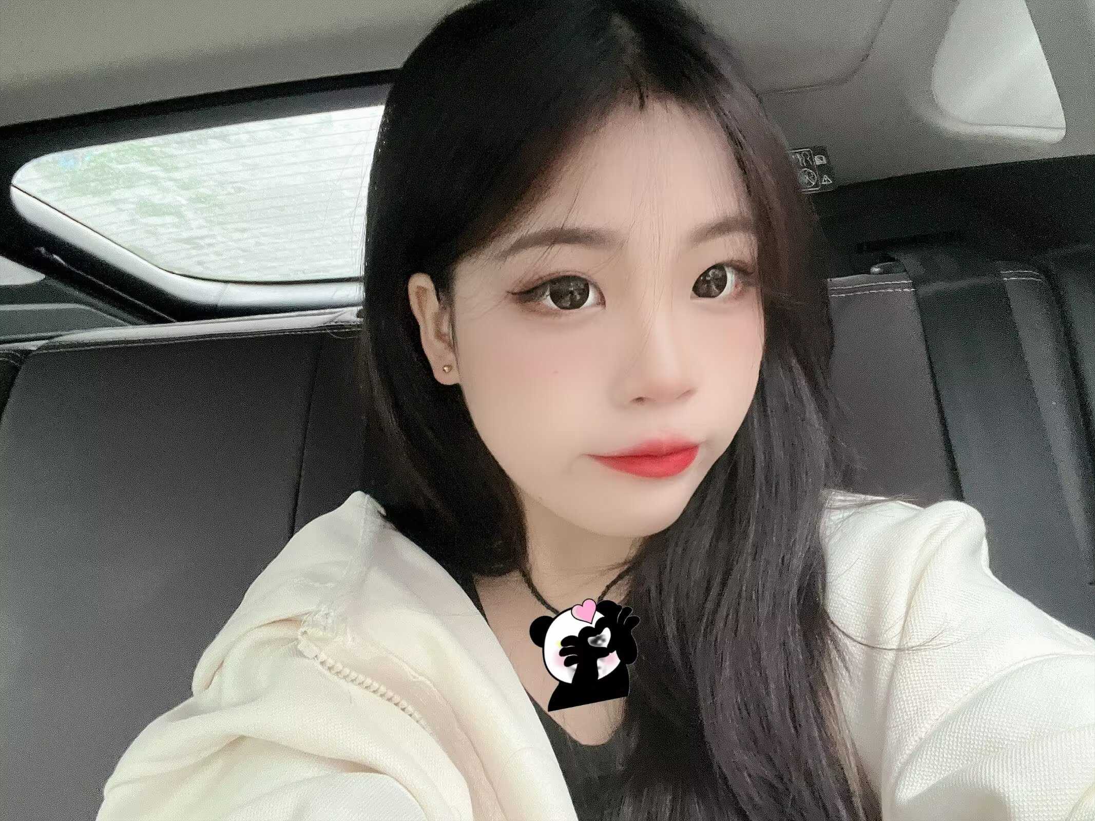 蜀山区年轻小姐姐