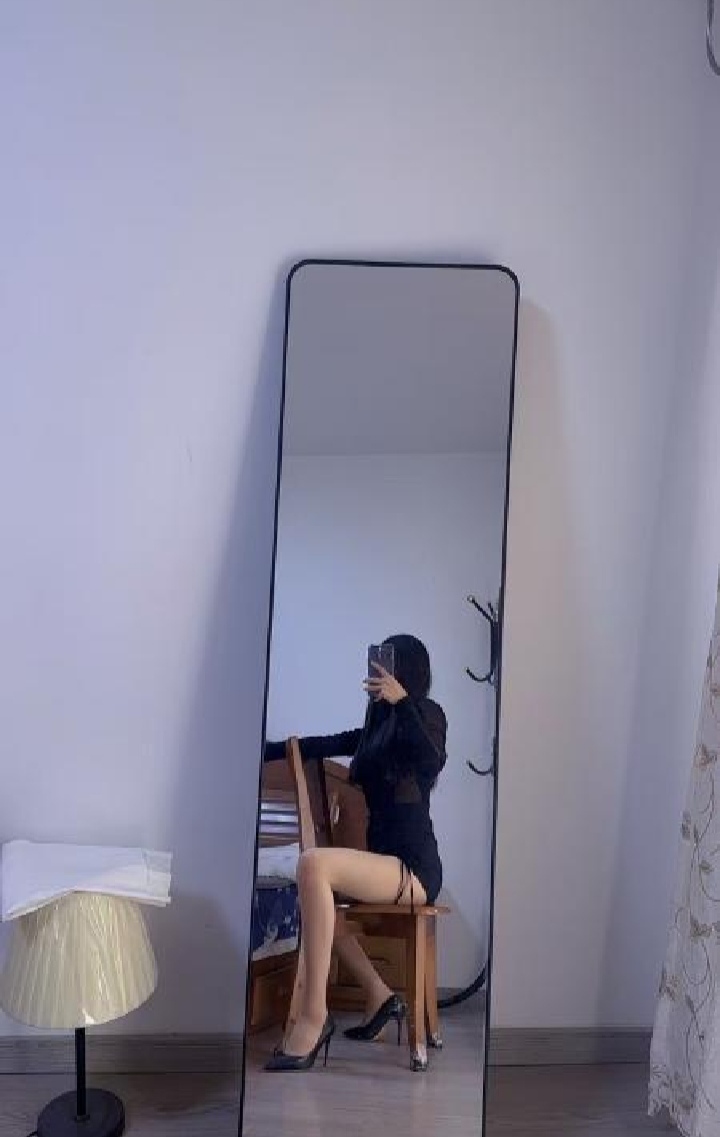 秦淮长腿小少妇喵喵