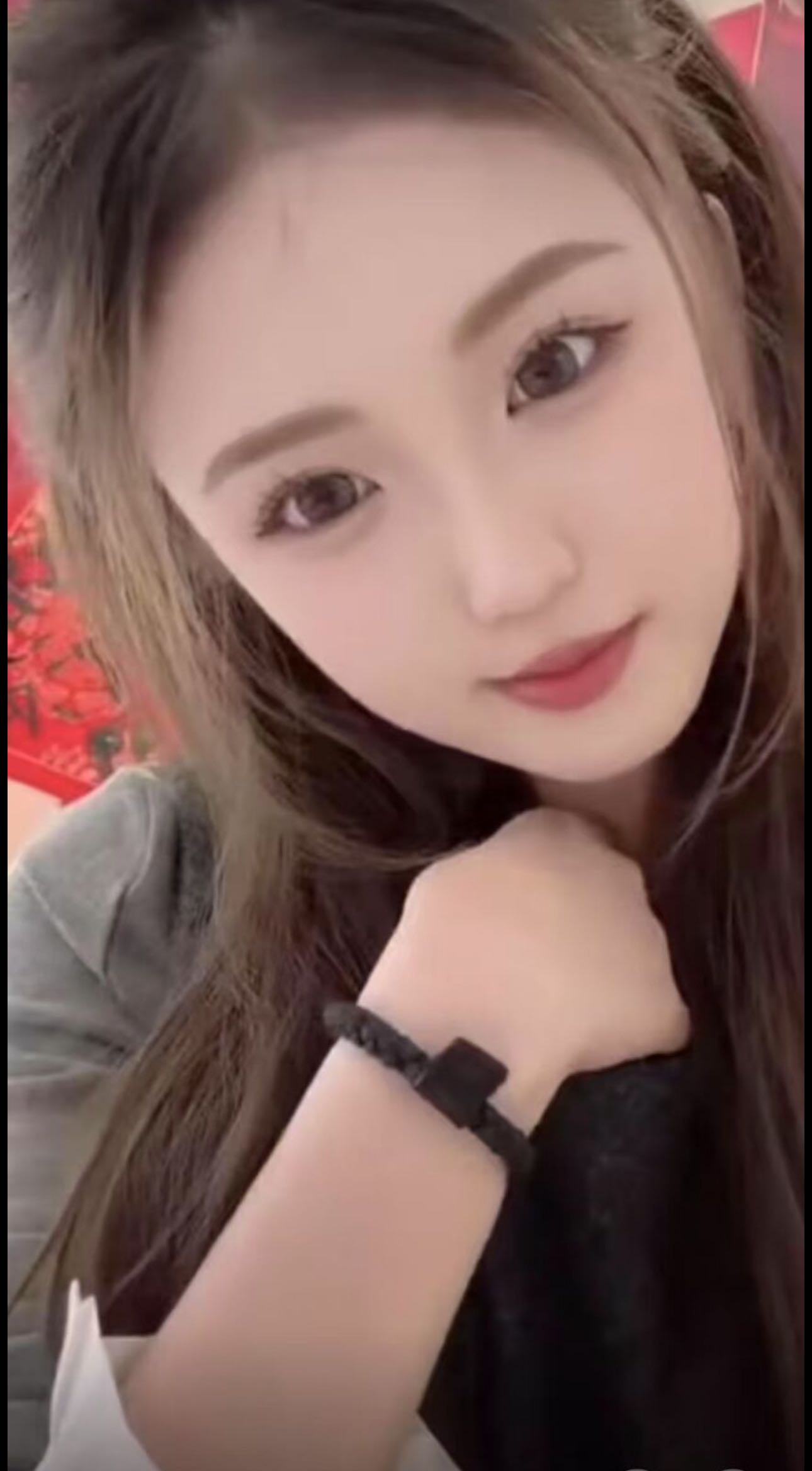 美女大方，配合度高