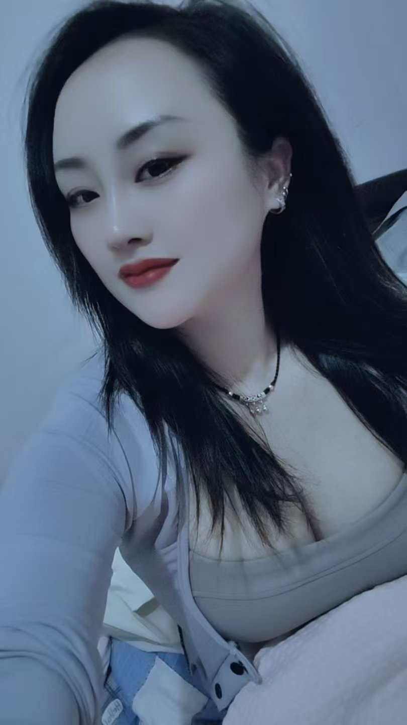 未央大奶御姐乐乐