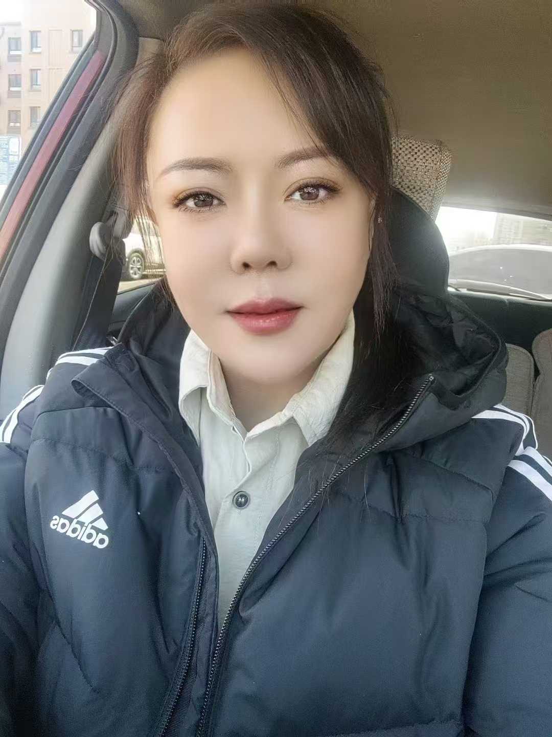 兼职风情御姐火舞