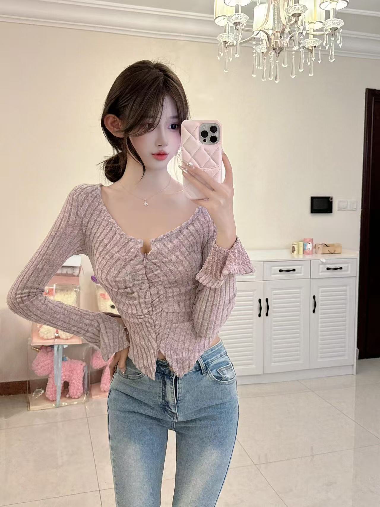 极品身材嫩妹奶昔