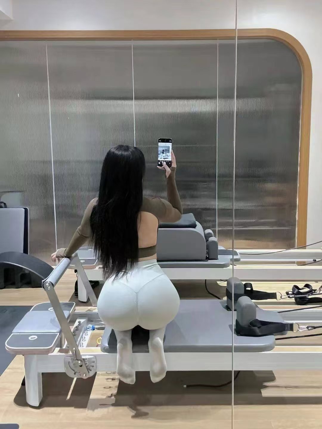 罗湖瑜伽裤辣妹欢欢