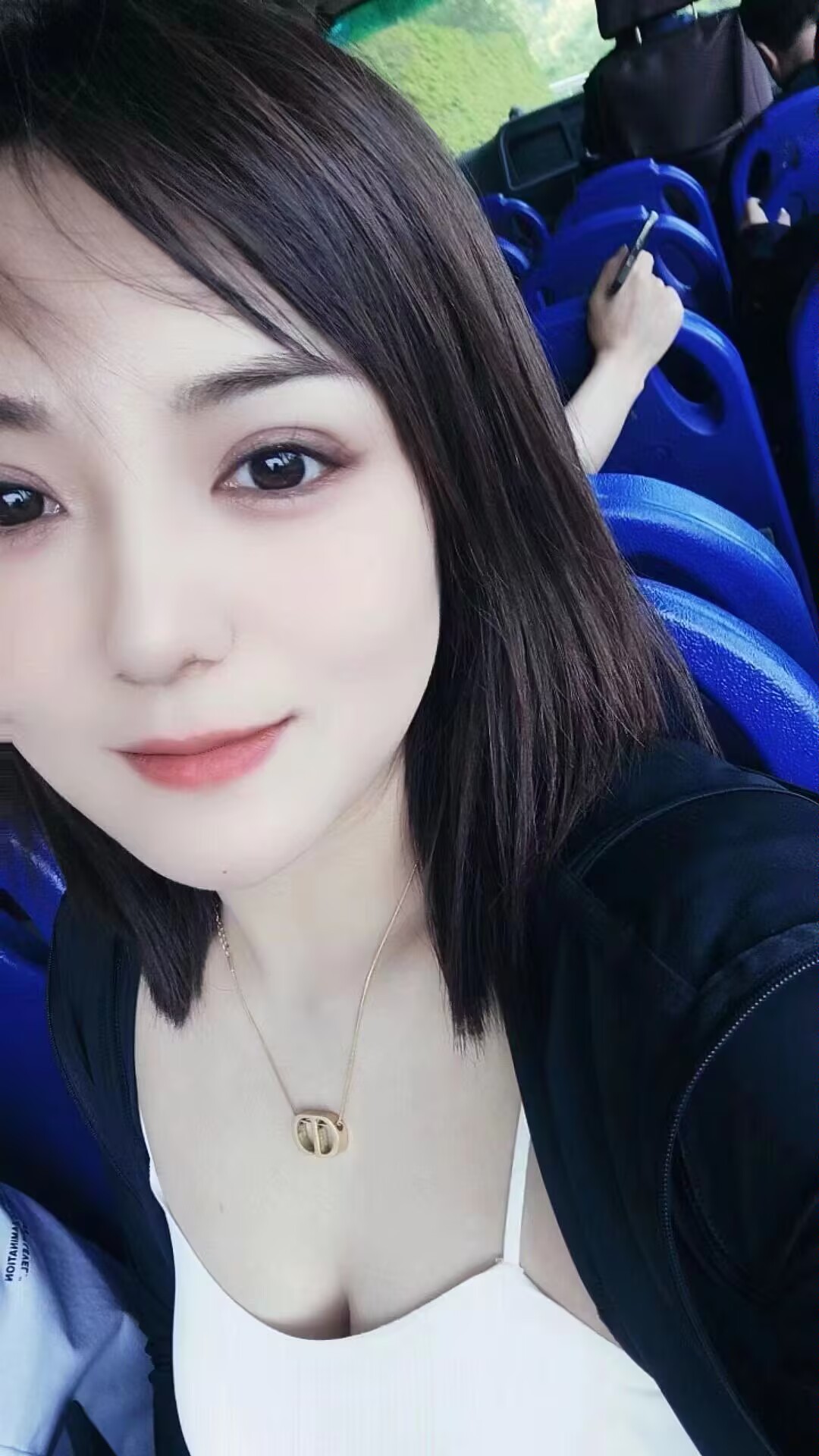 天津市河东区爱穿丝袜的小少妇