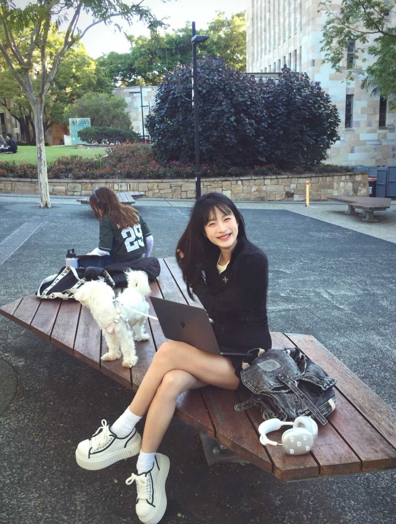 留学生下海挣学费