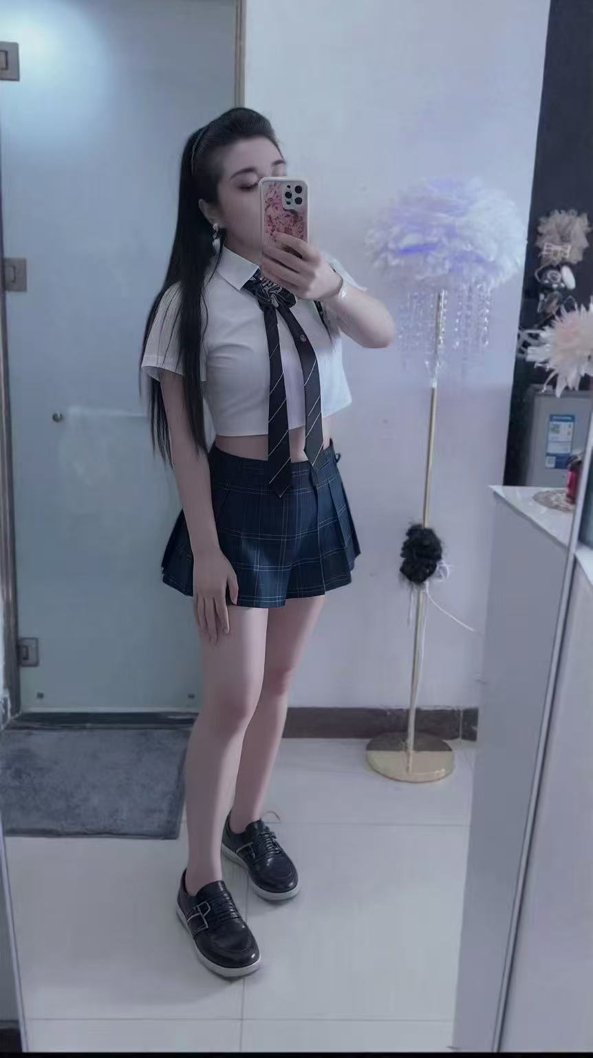 罗湖丰满热辣小少妇