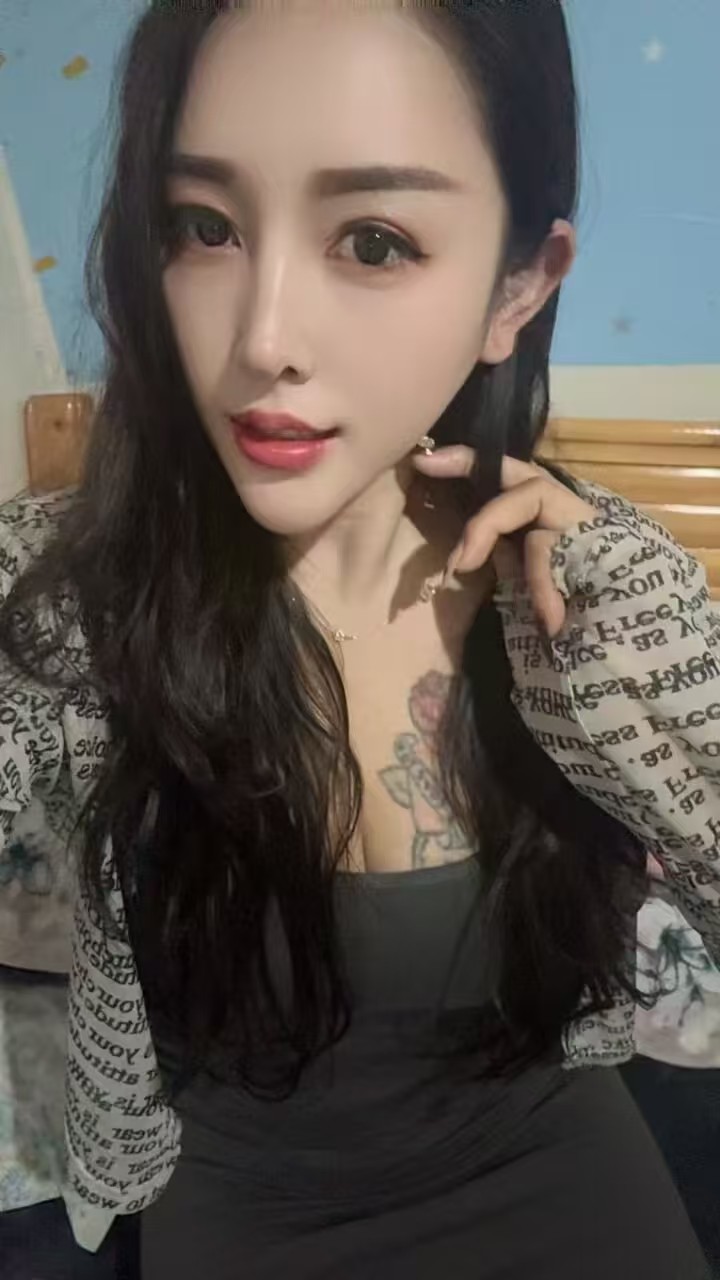 盘龙情趣辣妹丽丽