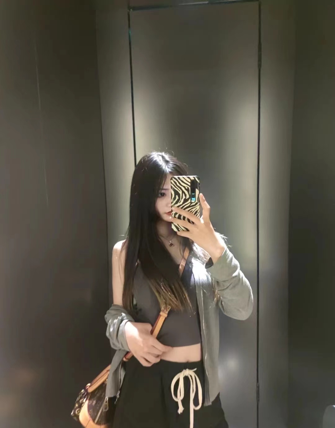 东区新人兼职少妇