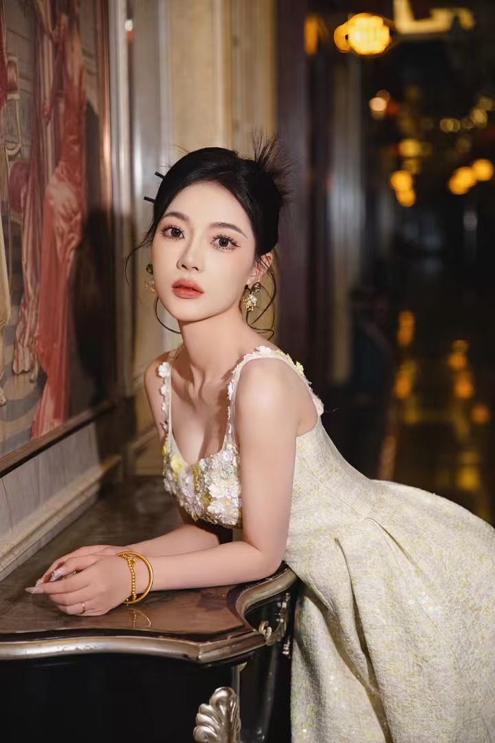 晋安娇嫩美少女萌萌