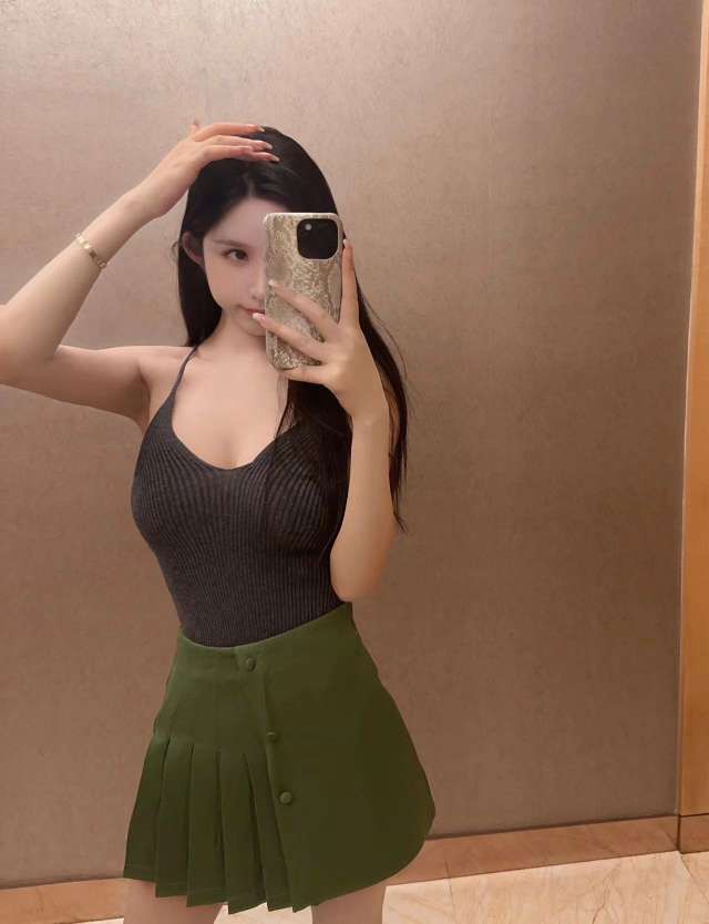 天然无整平面模特夏天