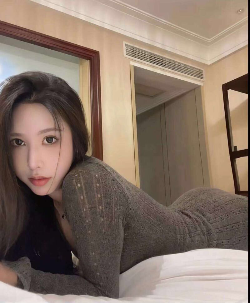 天然无整平面模特夏天