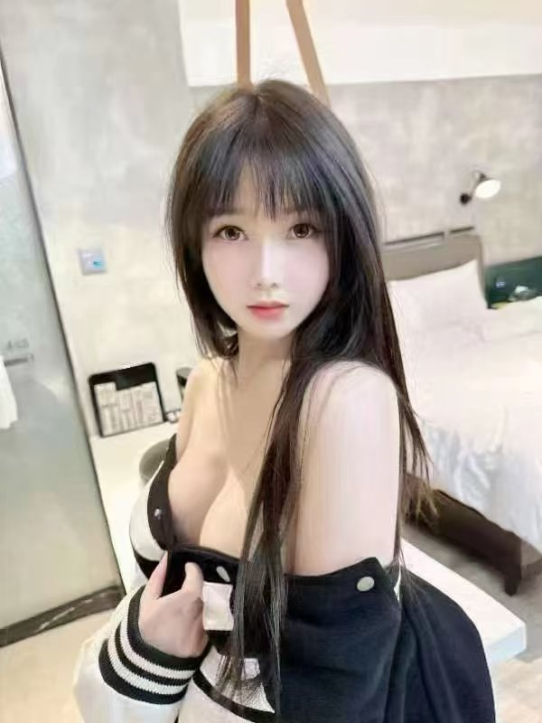 极品肉弹辣妹瑶瑶