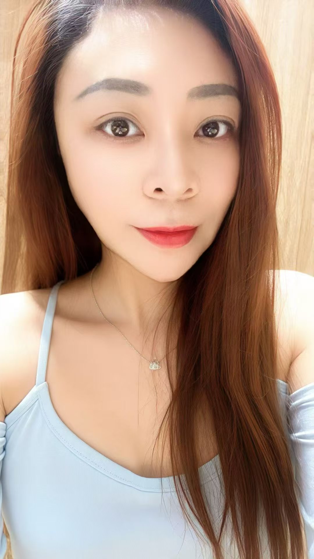 风情热辣小姐姐静静