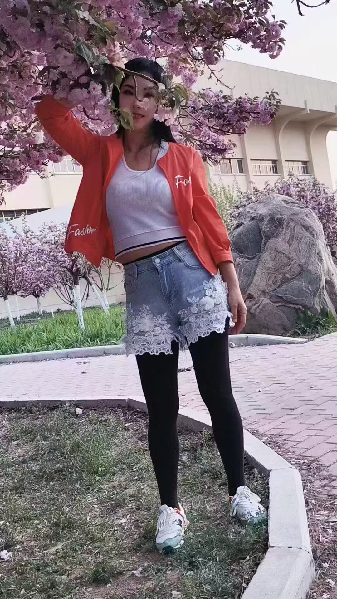 历城服务系轻熟女