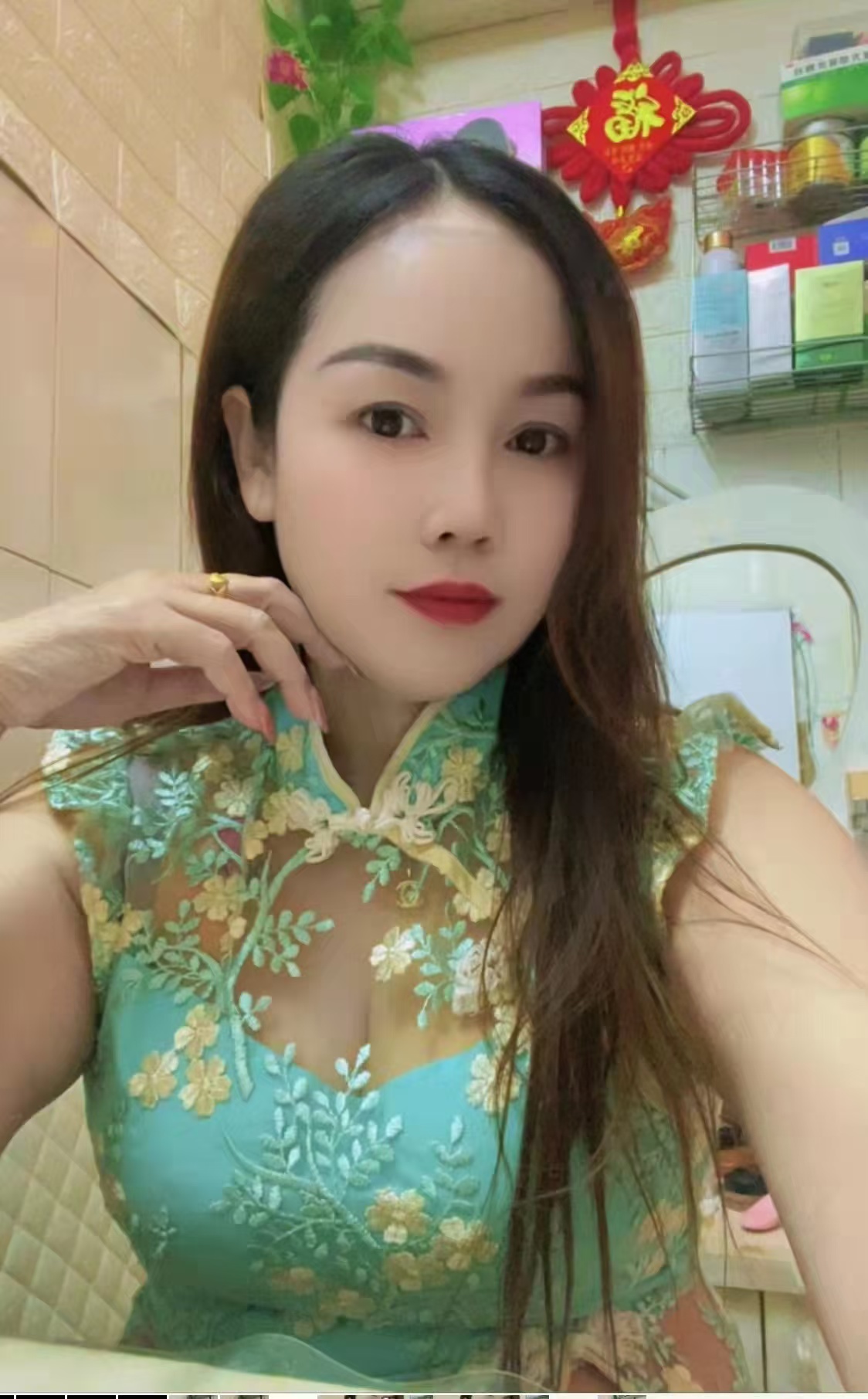 风情爆乳熟女姐姐珊珊