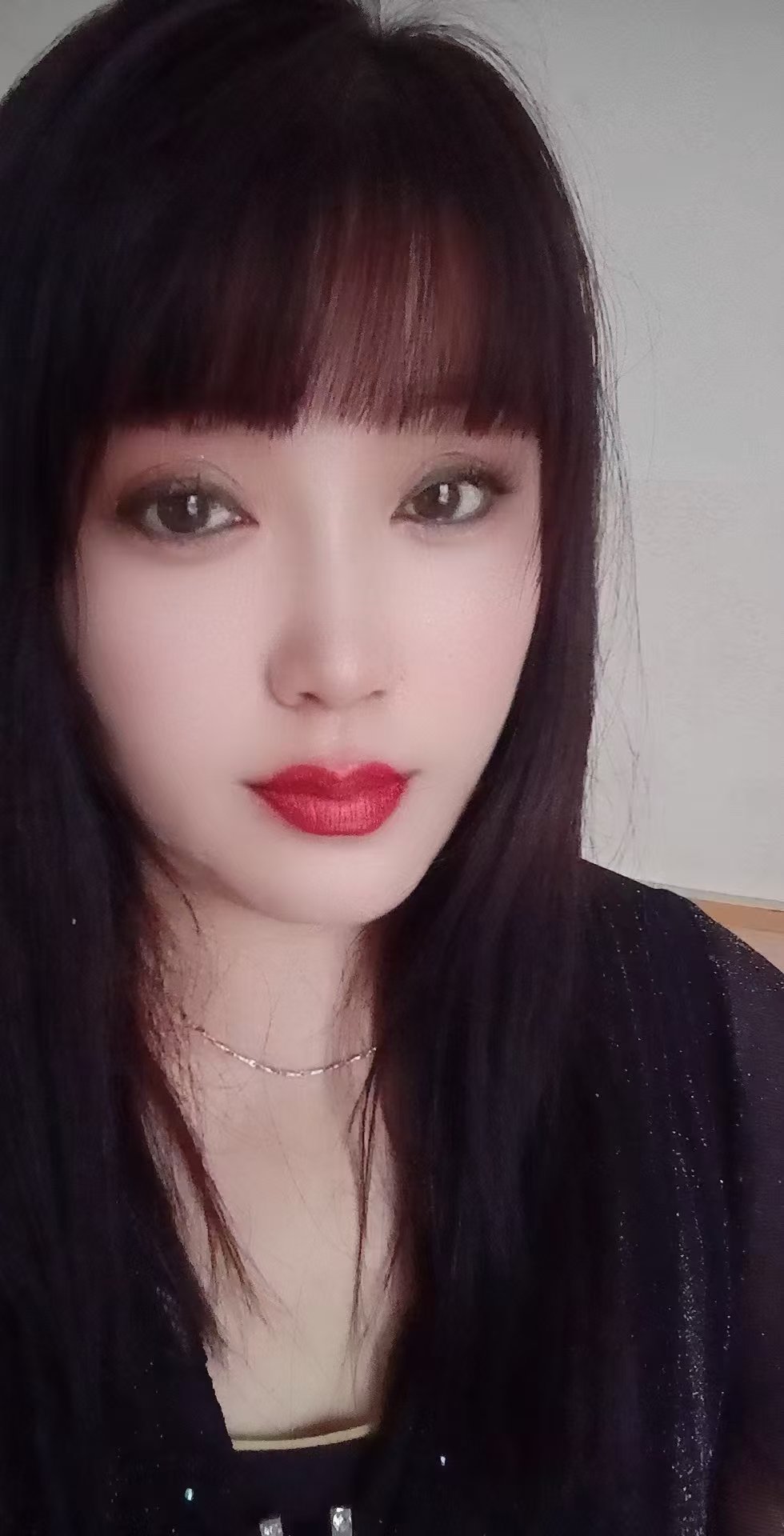 西青美艳少妇小玉