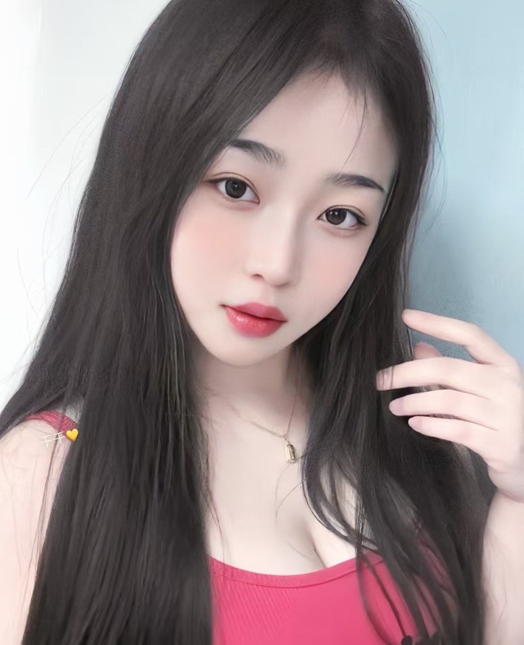 罗湖白嫩肉感甜妹豆豆