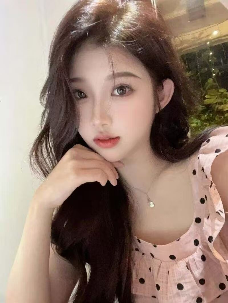 天河白嫩美妞欣儿