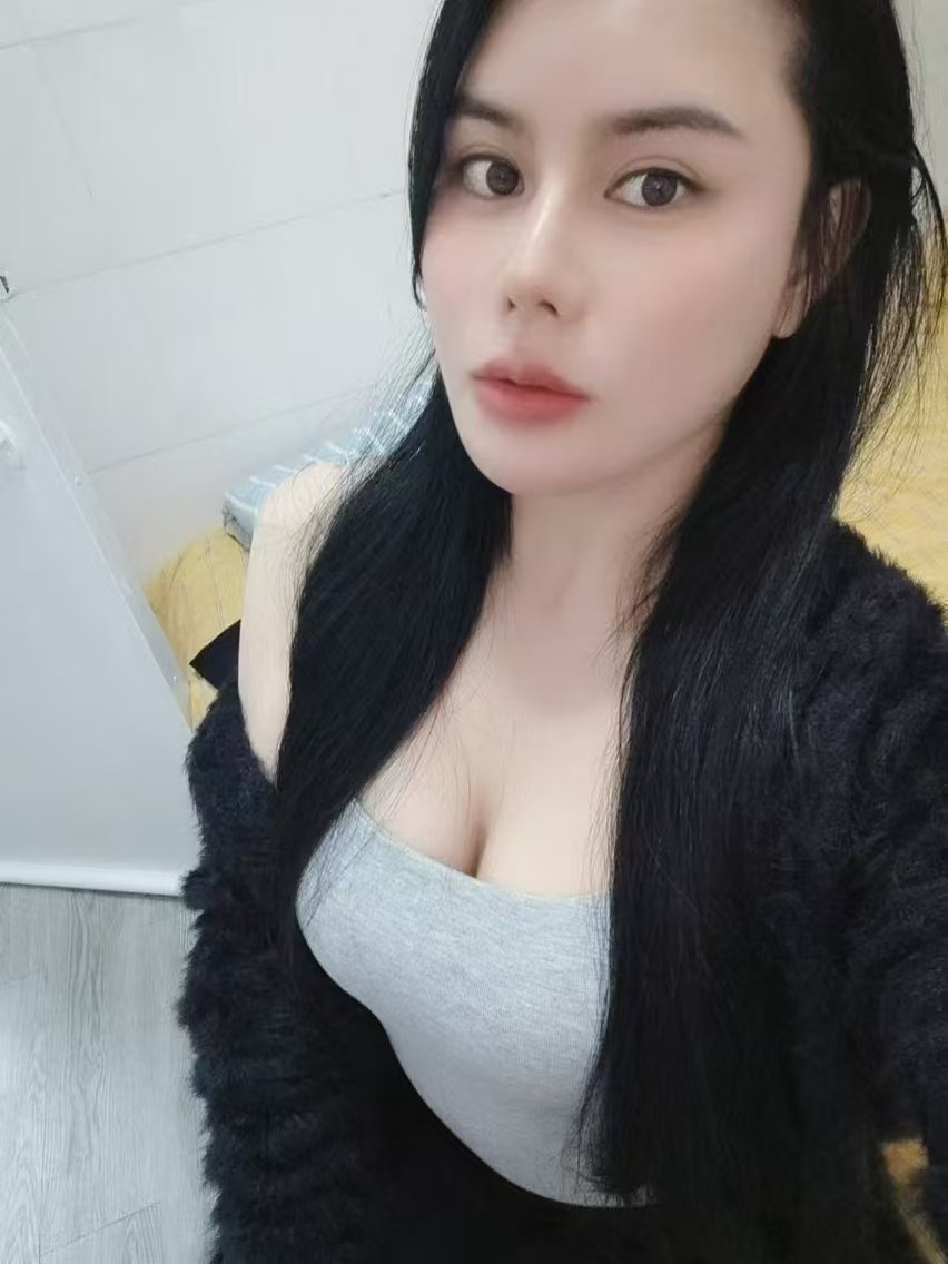 沙尾极品尤物阿狄丽娜