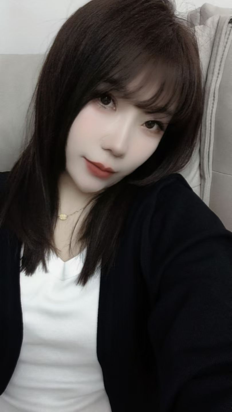 小姐姐性格好开朗健谈