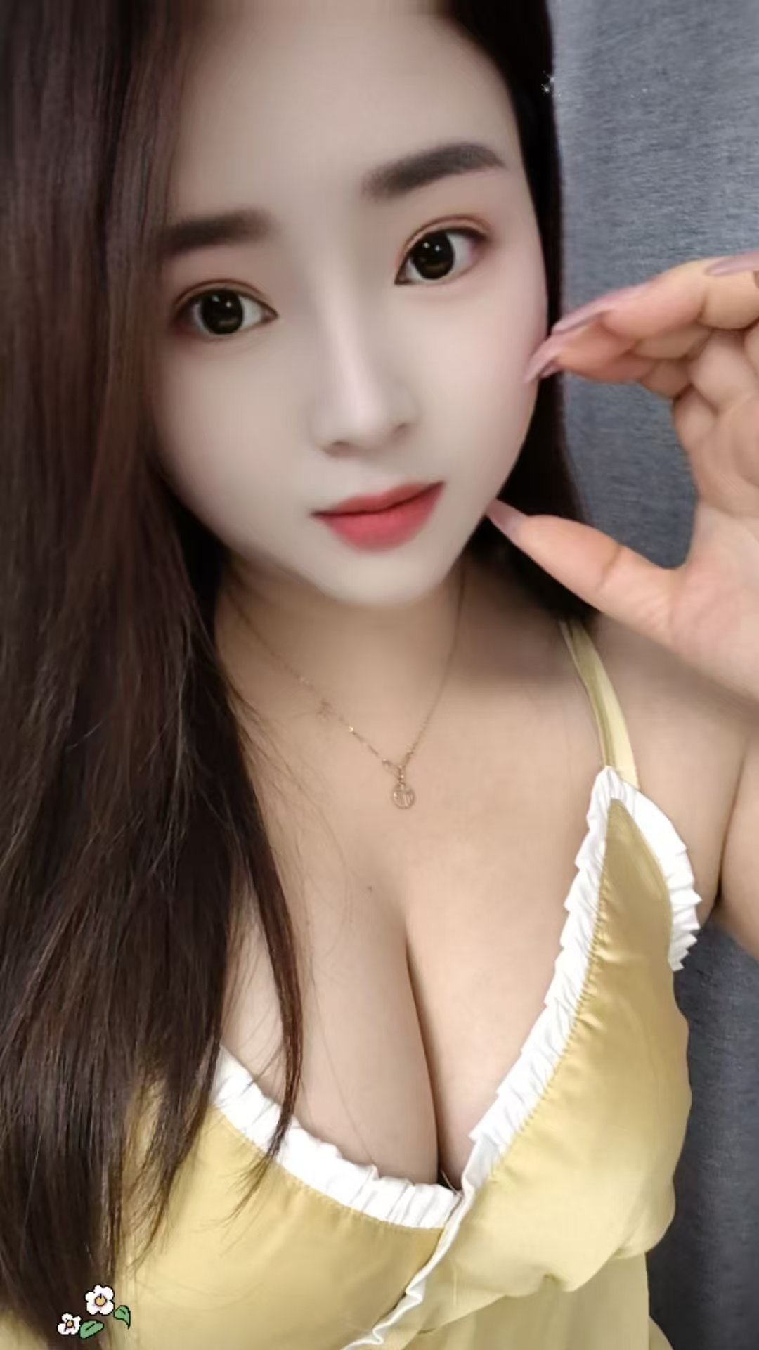 鼓楼丰满白嫩辣妹悦悦