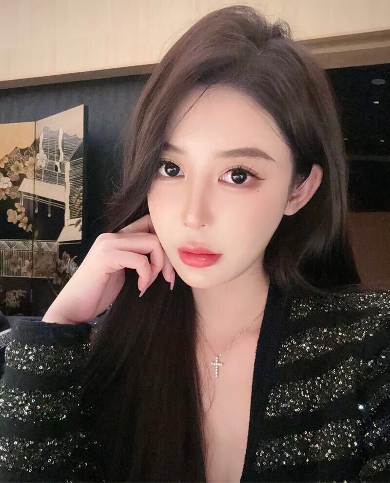 深圳天真无邪冷冷