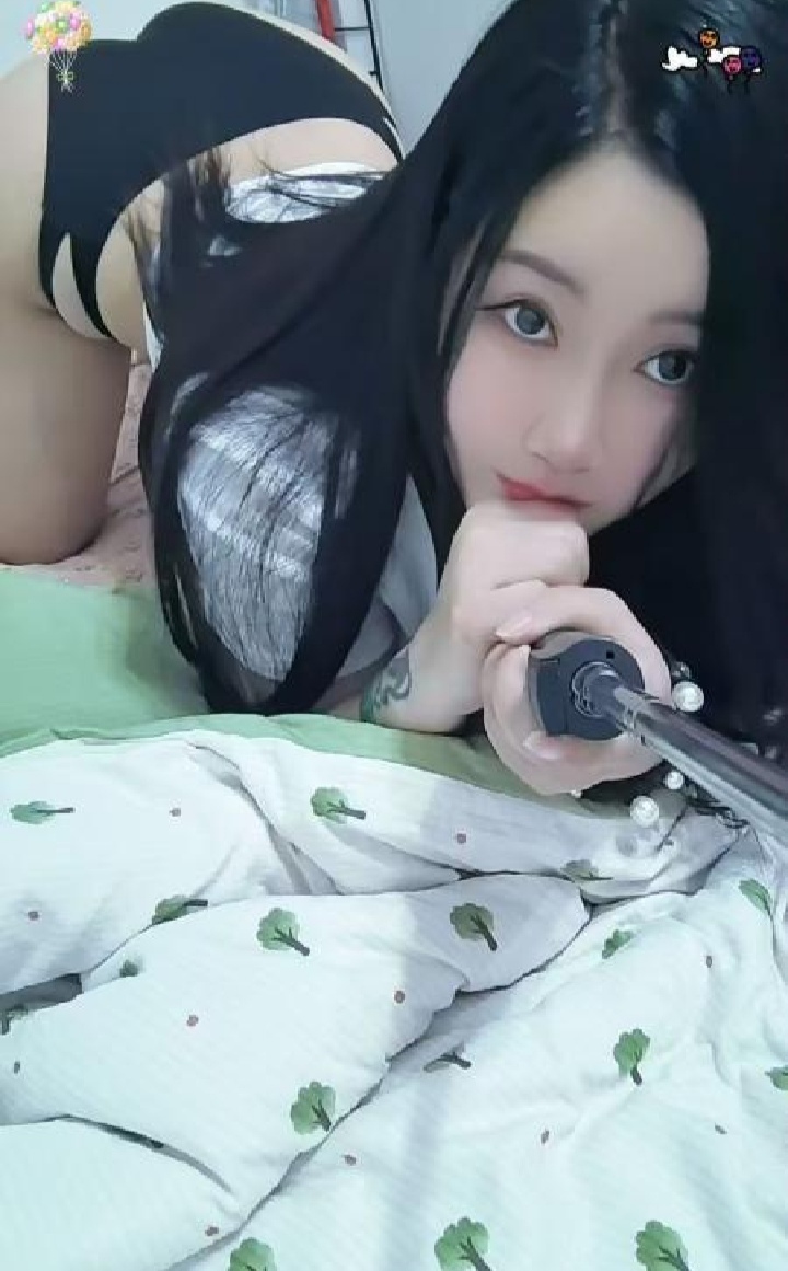 热辣惊艳大胸宝宝