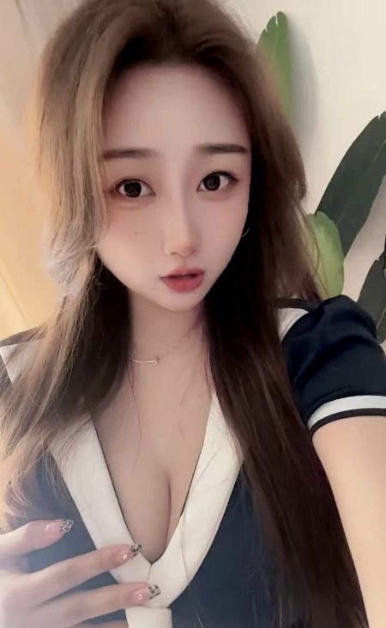 建邺性感美茹小燕