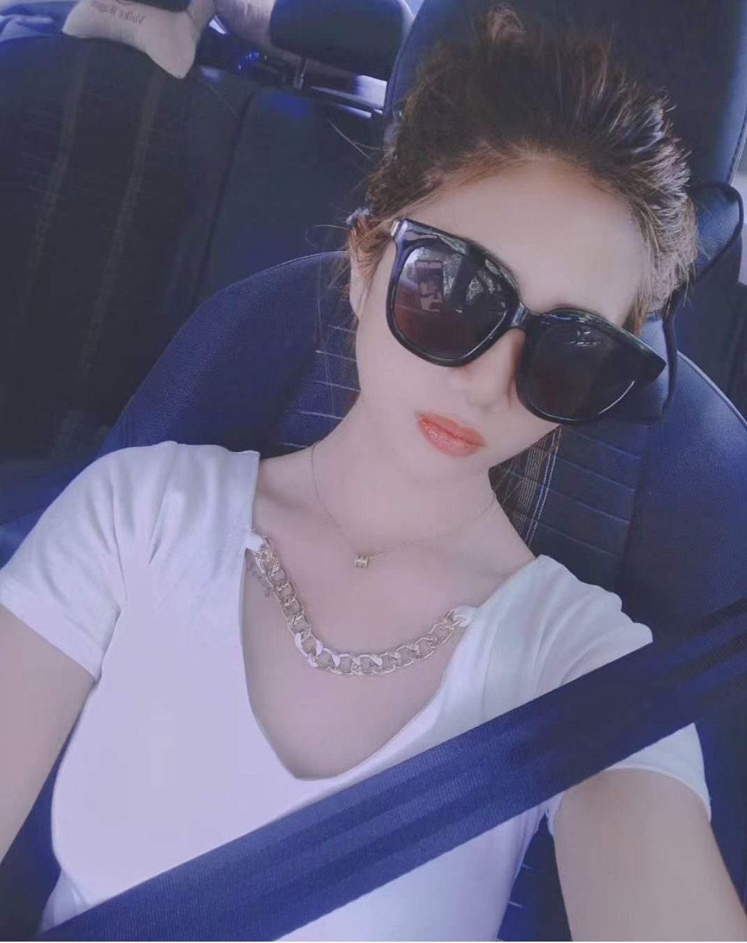 小榄天然美乳珊珊