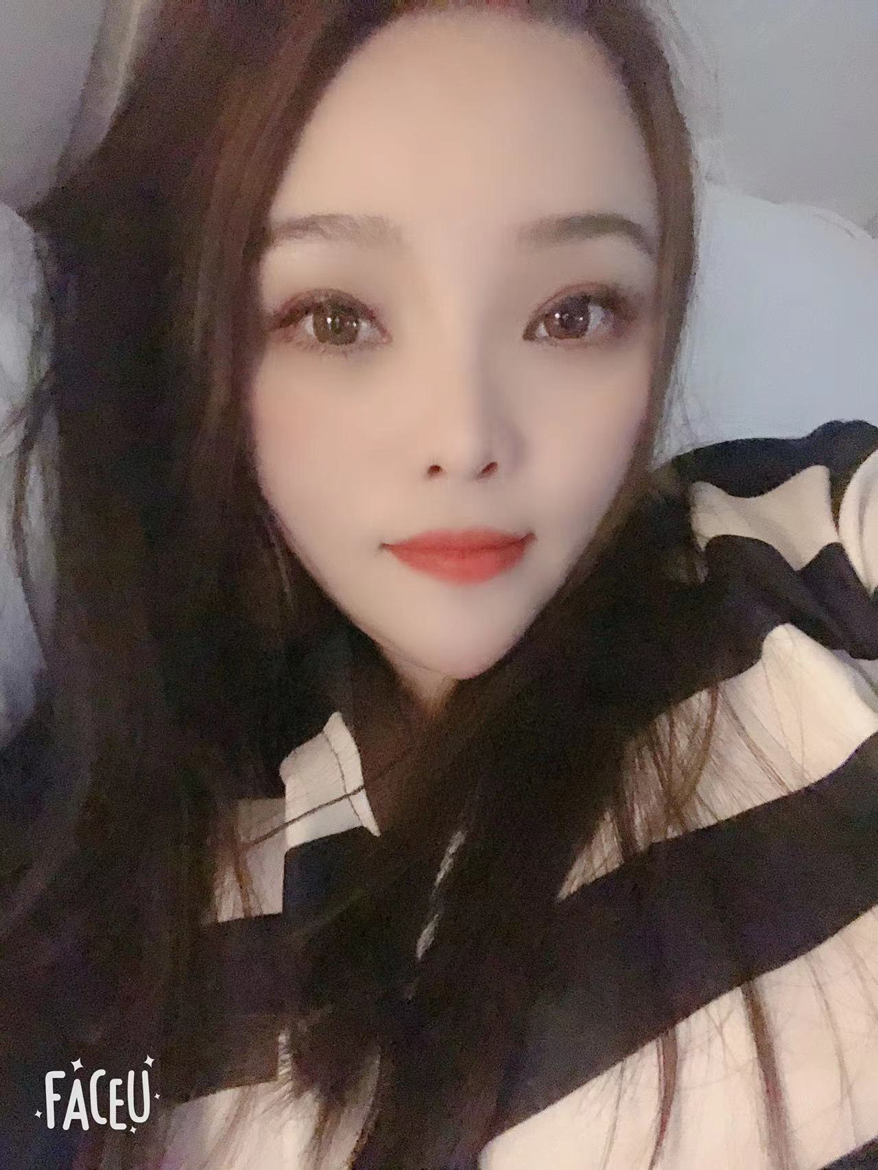 微胖大胸性格好服务好