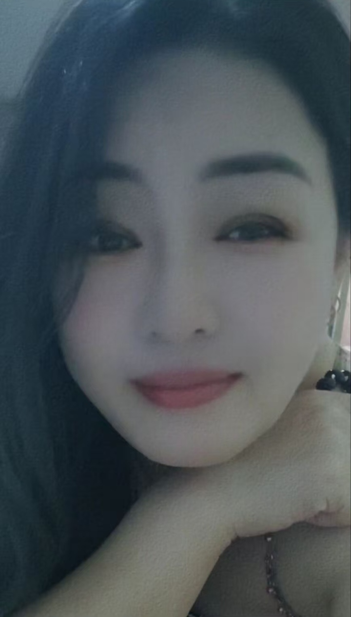 徐汇肉感泄火少妇涵涵