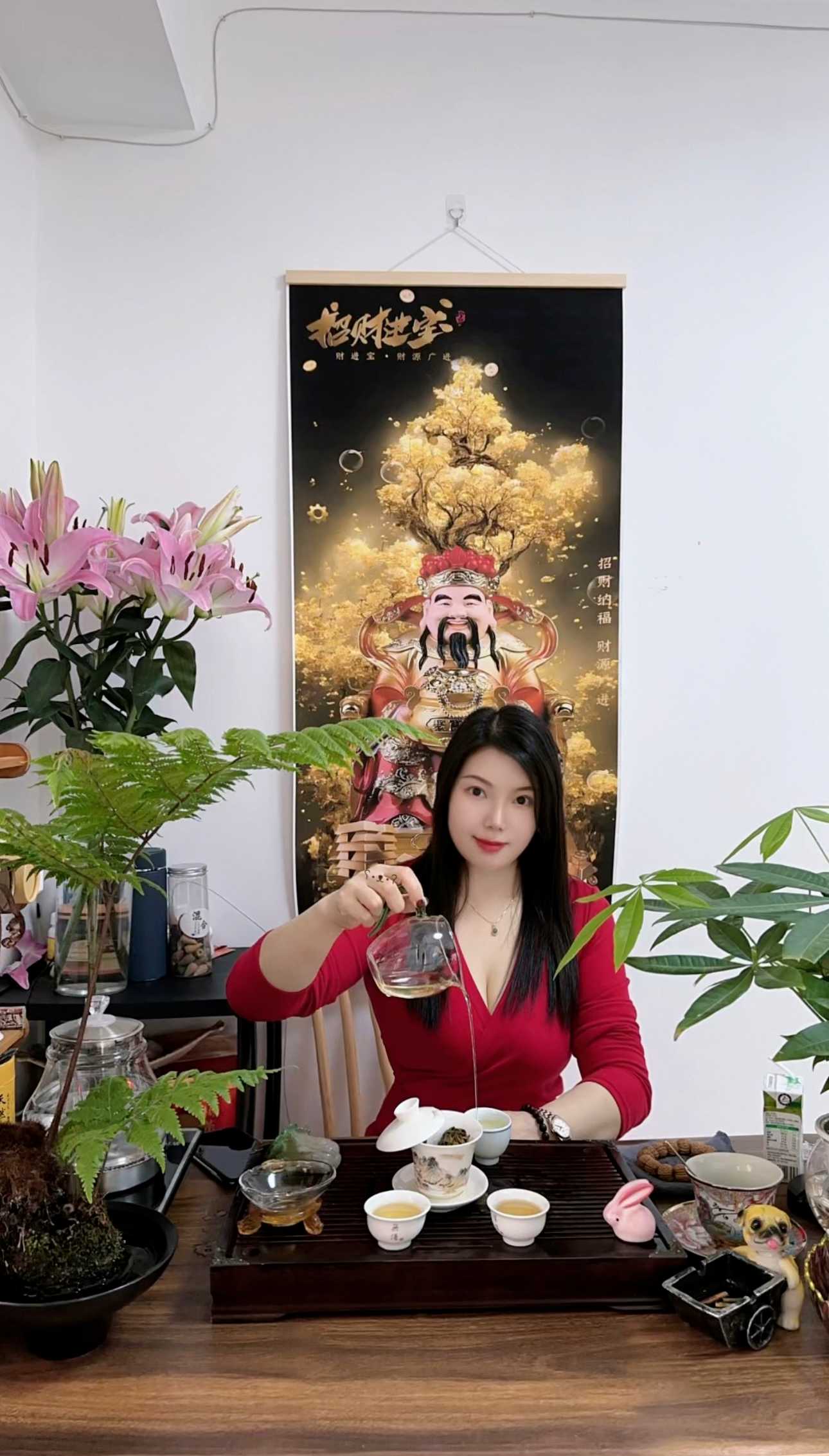 丰满热辣小姐姐冰雪