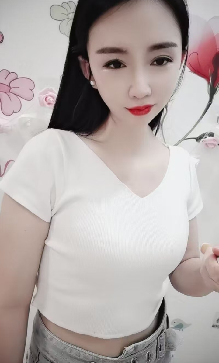 麦地圆润辣妹心雨