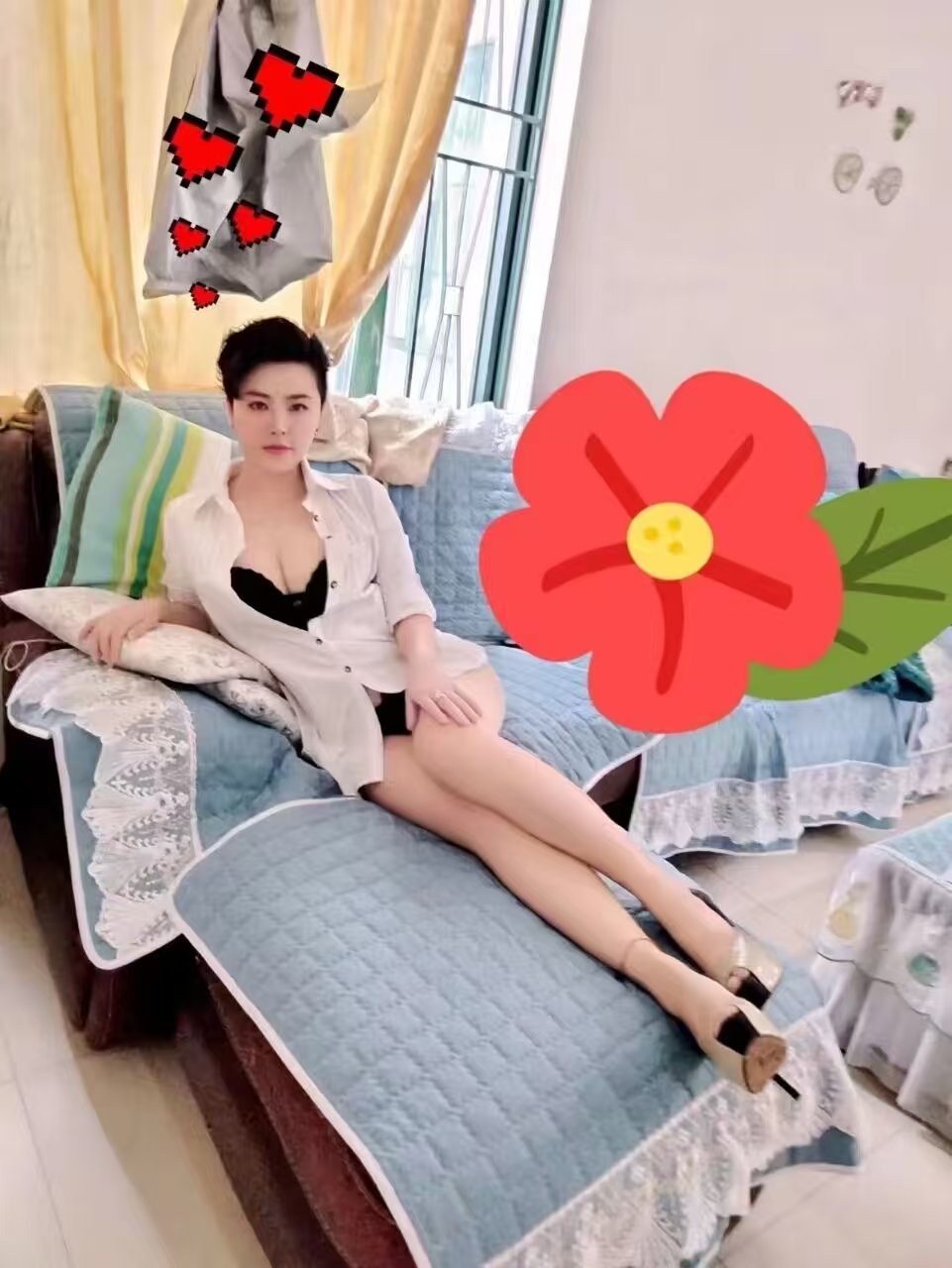 禅城热辣短发御姐温暖