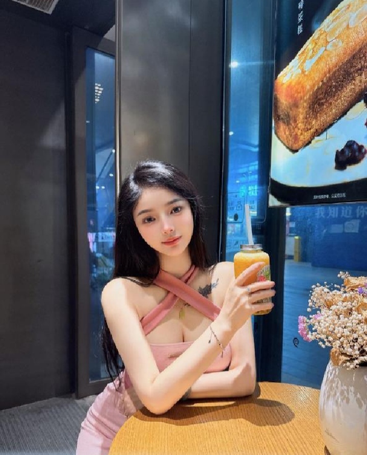 闵行丰满热辣尤物