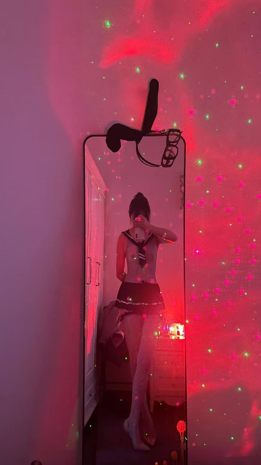 制服丝足特色水床